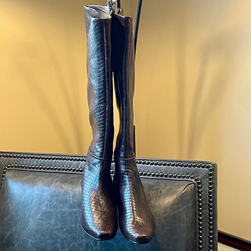 NWOB! Anthropologie Farylrobin Crocodile Boots